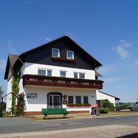 Cafe Best Gaestezimmer Bullau Exteriér fotografie